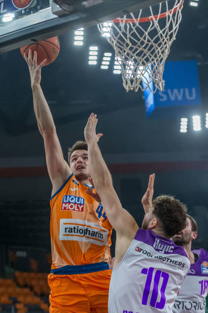 击败了劲敌 击败了劲敌