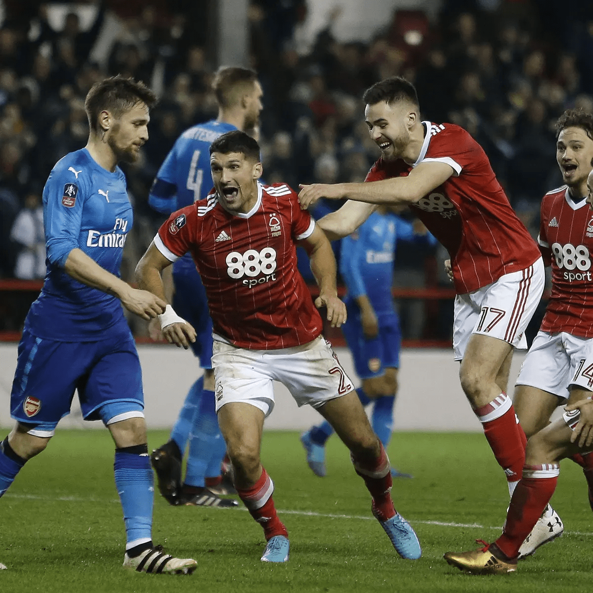 际知名教练 际知名教练